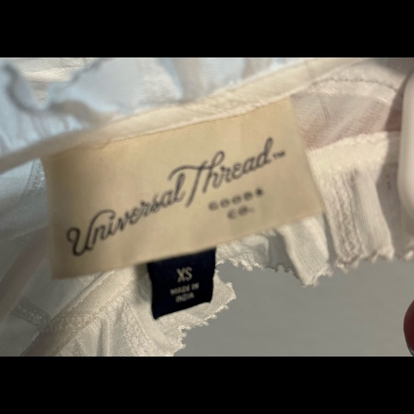 Universal Thread Top XS - Picture 3 of 3